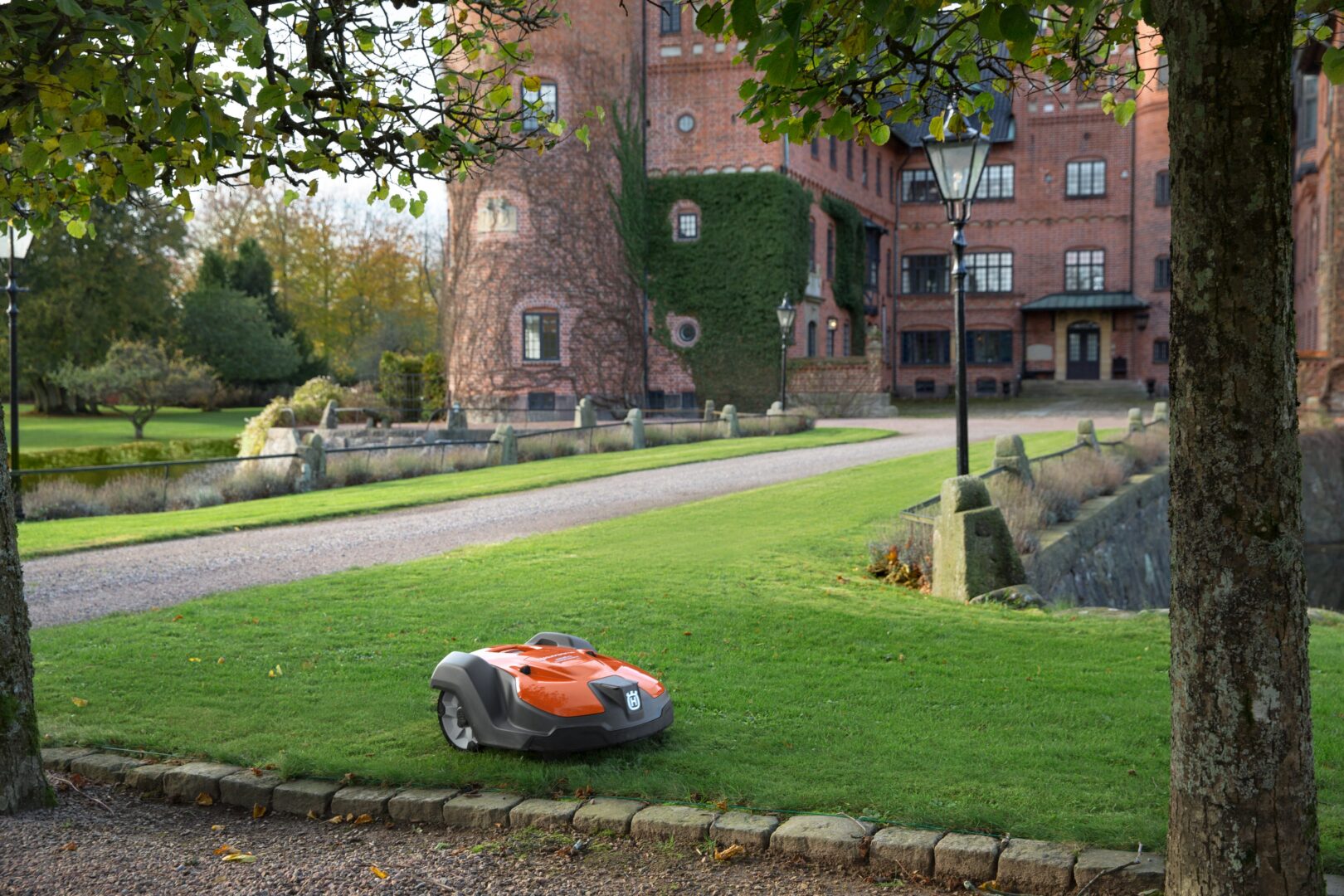 Husqvarna Automower® 550