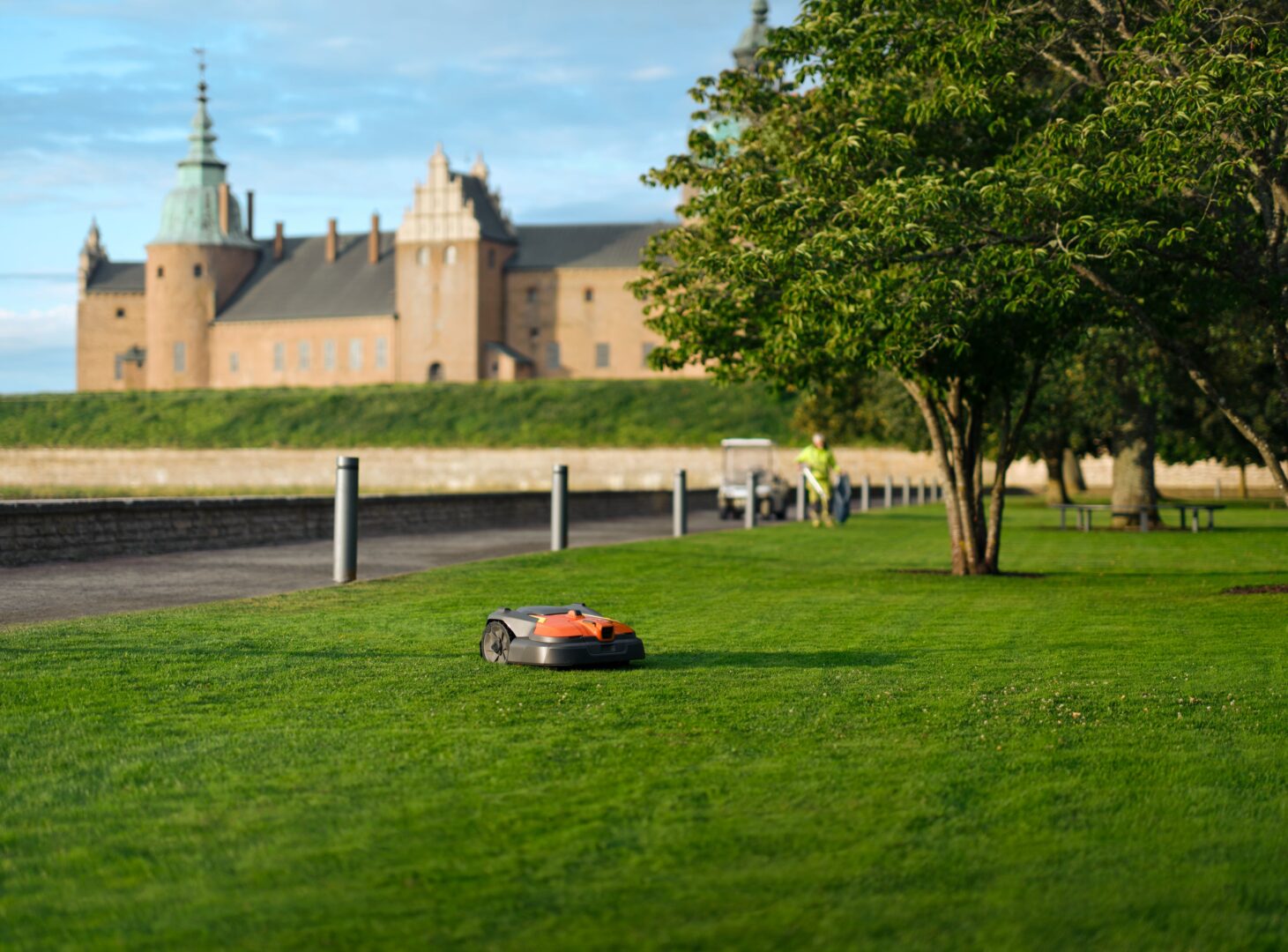 profesionálna robotická kosačka HUSQVARNA AUTOMOWER® 540 EPOS™